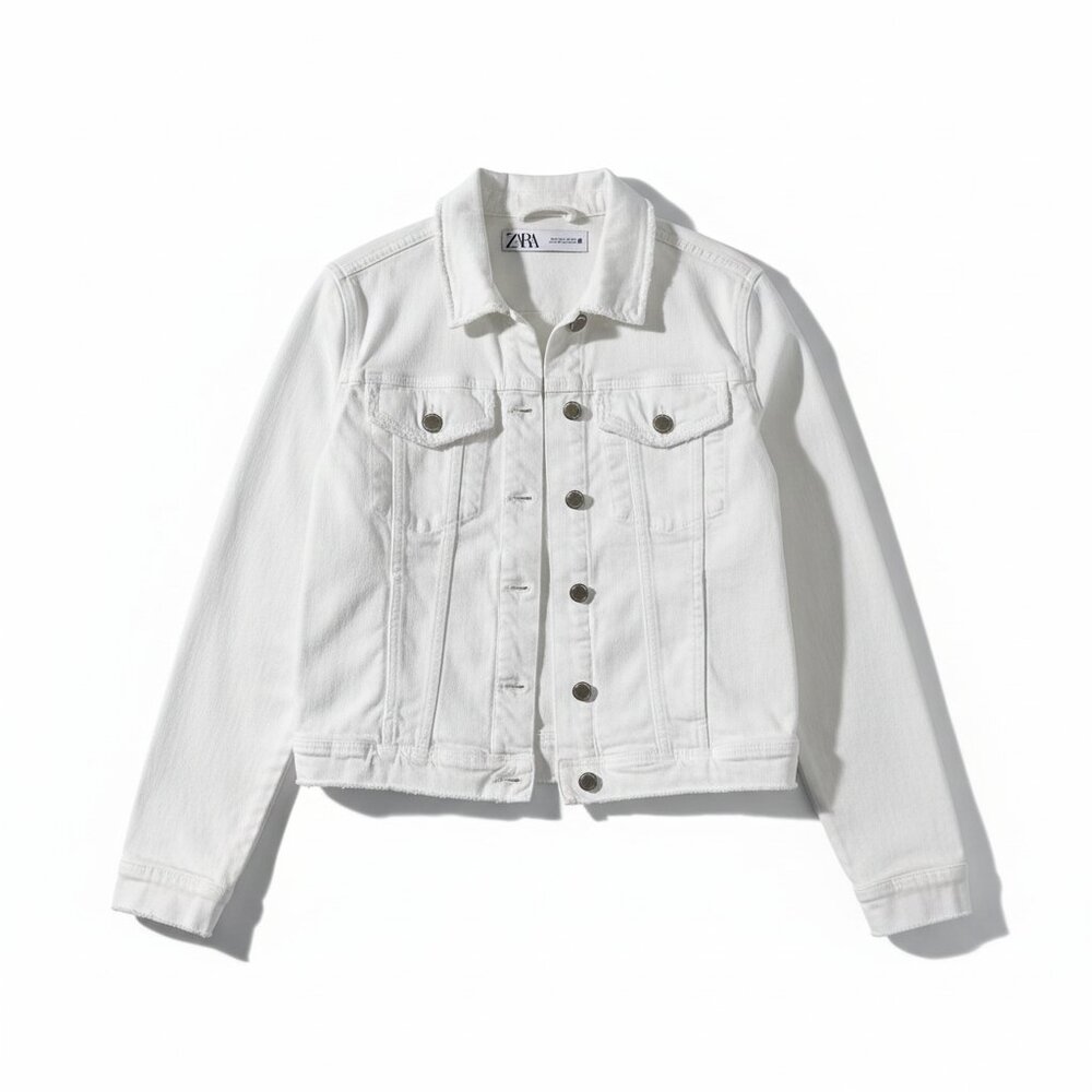 ZARA White Cropped Denim Jacket Raw Hem Trucker Size L